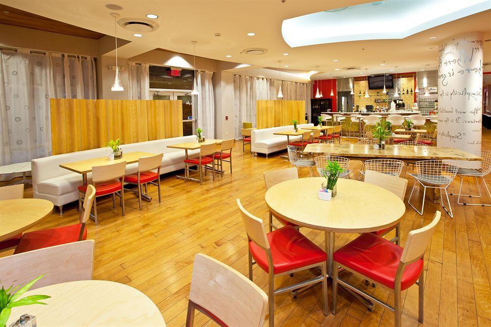 โรงแรมอินดิโก โคลัมบัส ศูนย์สถาปัตยกรรม ร้านอาหาร รูปภาพ